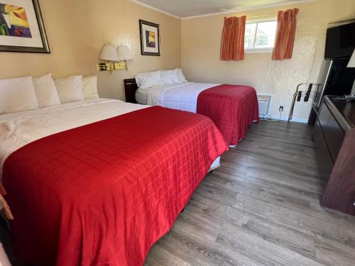 Queen Room