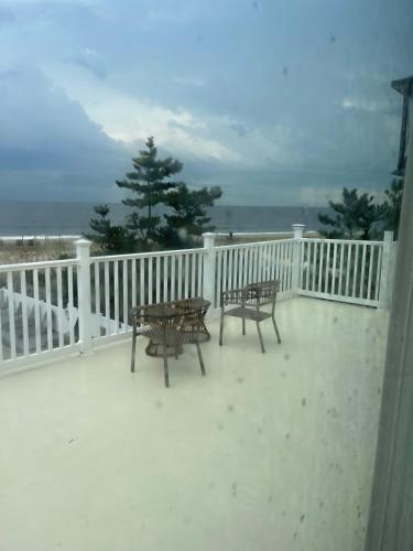 Villa - Beach Front