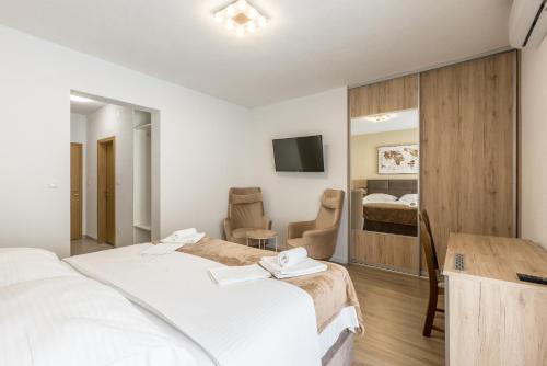 Bed & Breakfast Senator, Podstrana (foto 10)