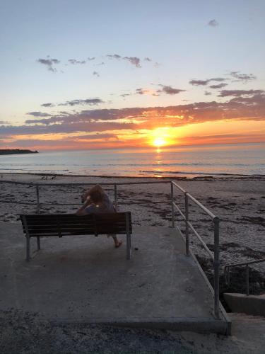 Port Willunga Ocean Views Beachhouse