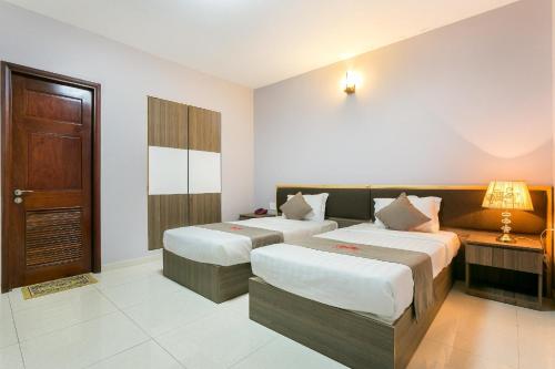 Superior Double Room image 7
