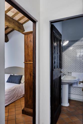 Palazzo Viviani - Castello di Montegridolfo