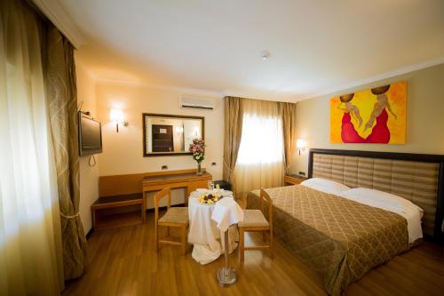 Hotel Ares