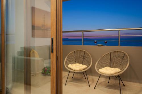 Overview Chania with sea view and amazing sunset, Chania (fotografie 8)