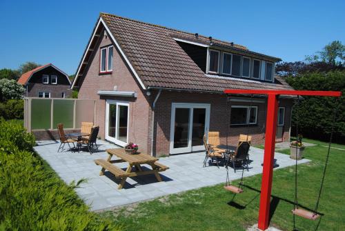  Villa Dunopark 49, Pension in Oostkapelle