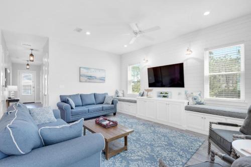 The Coastline Inn by RealJoy Vacations - image 22