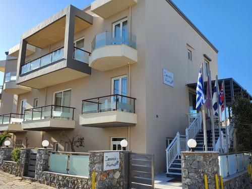 Zannis Hotel - image 7