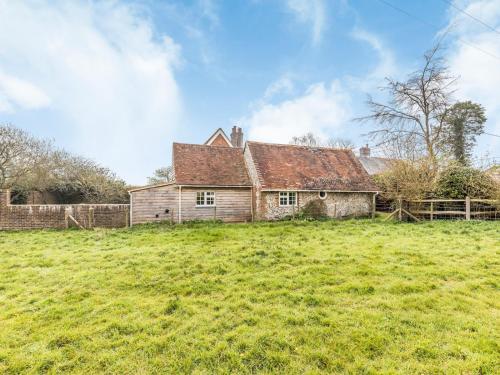 Pass the Keys Charming Country Cottage With Spectacular Views