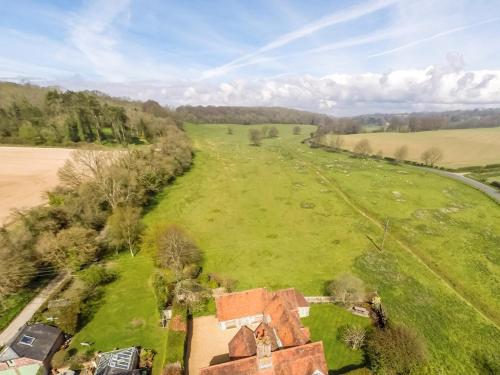 Pass the Keys Charming Country Cottage With Spectacular Views