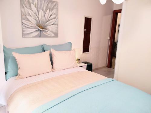 Apartments & Rooms As - image 2