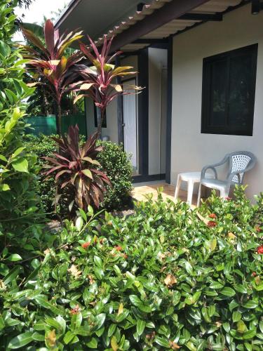 Airee Mini House – Bang Tao Bay, WY