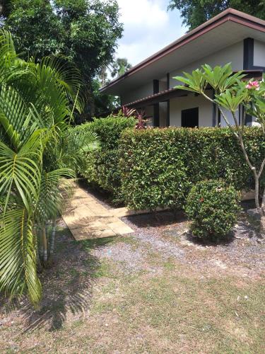 Airee Mini House – Bang Tao Bay, WY