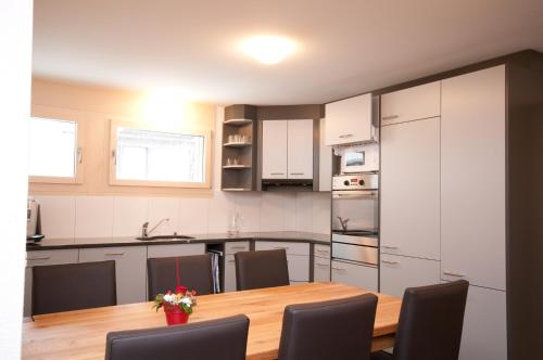 Konyha, Alpbachstrasse 4, Meiringen in Meiringen