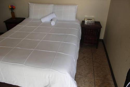 Petra Guest House – Edenvale, PA