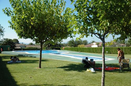 สระว่ายน้ำ, Les Palmeres 8 in ลาตอเร เบยา