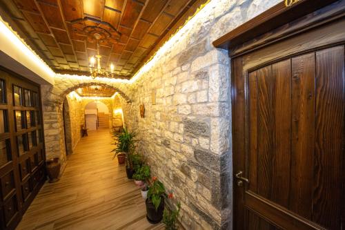 Berati Castle Hotel - image 14