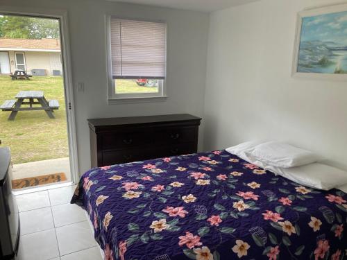 Riviera Motor Lodge - image 5