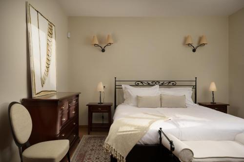 Two-Bedroom Villa with Annex Cottage image 10