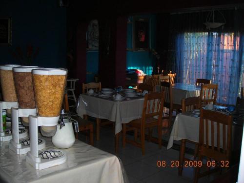 Petra Guest House – Edenvale, PA