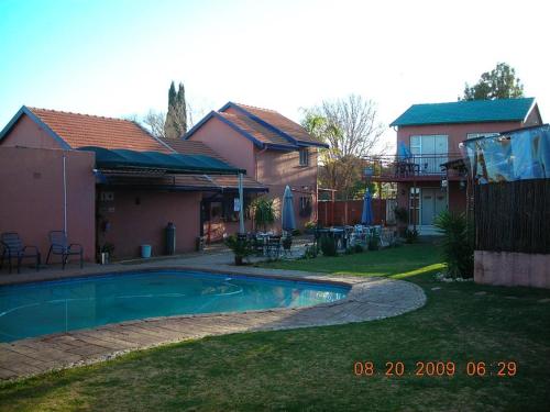 Petra Guest House – Edenvale, PA