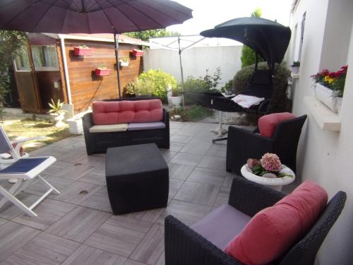 Létesítmények, Chambre lit double dans pavillon , chez Lilyanne in Tonnay-Charente