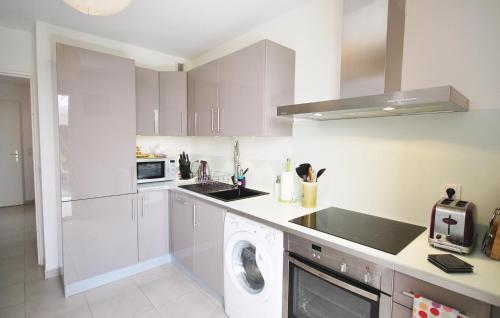 Holiday home Roquebrune sur Argens QR-1445 - image 13