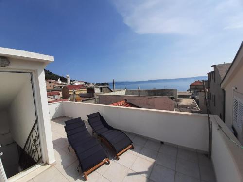  Sea Holiday Houses in Drašnice