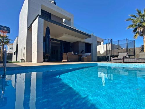 Luxury modern Villa gîte à louer Vélez-Málaga