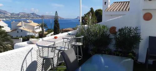 House in the center of albir, 2 min walk from the beach gîte à louer L'Albir