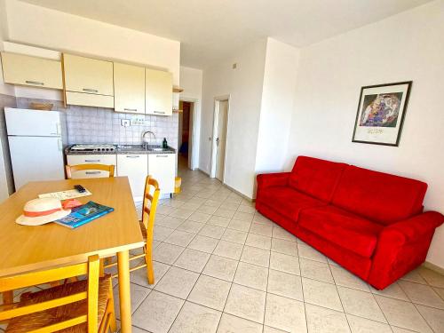 Apartment image 3