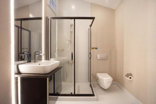 Walton Gardens Pera Daily Sterilized - image 11