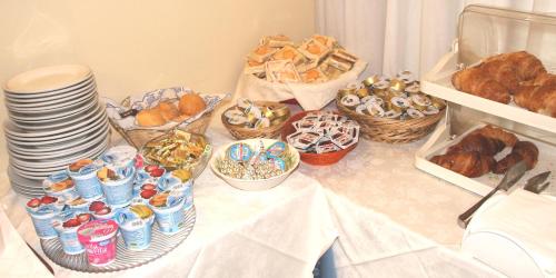 Hotel Vecchia Milano - image 3