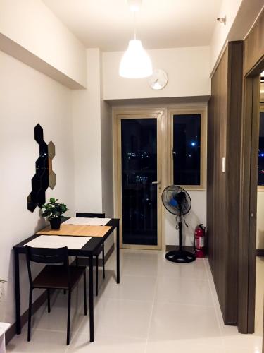 StayInMyCondo - 30th Condo in Pasay with Pool near Airport MOA,CCP & PICC In Pasay, Manila (fotografie 10)