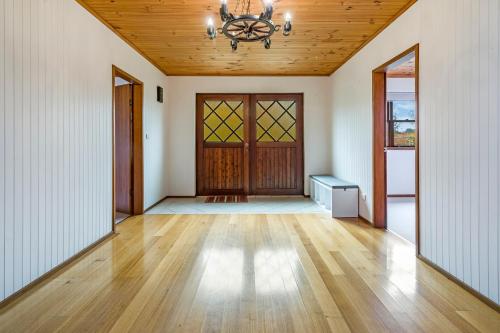 Bejárat, Blackwood Park Cottages in Deloraine