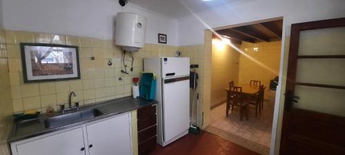 One-Bedroom Apartment image 5