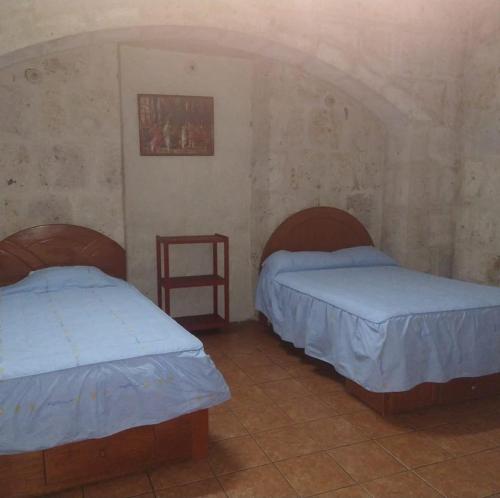 Hostal Flores - image 4