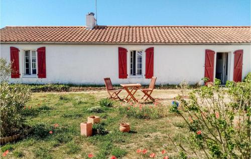 Cozy Home In St, Hilaire De Riez With Kitchen