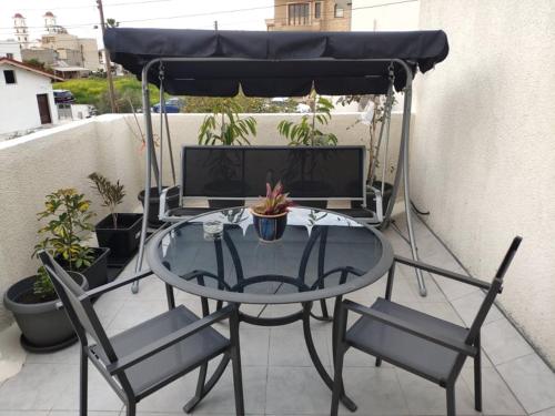 Pretty and quiet studio, with wifi and parking in Kato Polemidia