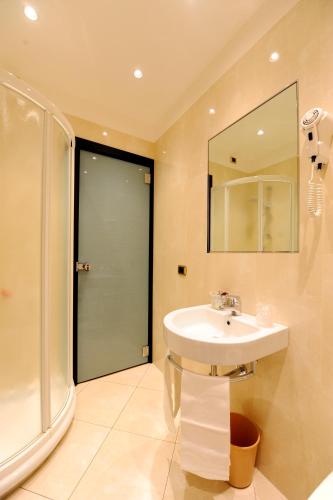 Hotel City Legnano – Legnano, DC
