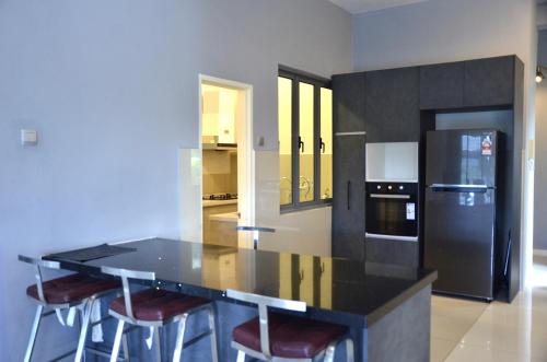 THE LOFT RESIDENCES HOMESTAY @ BLOCK C IMAGO MALL KK CENTRAL THE LOFT RESIDENCES HOMESTAY @ BLOCK C IMAGO MALL KK CENTRAL