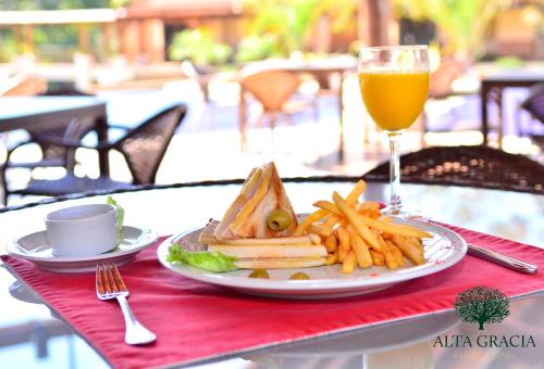 35918044 Alta Gracia Parque Hotel