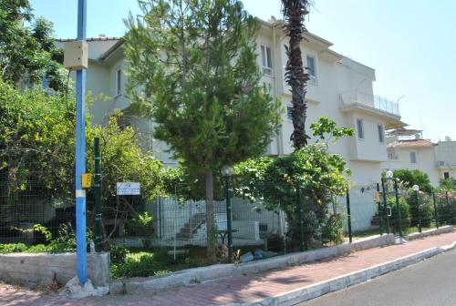 Martili Vi̇lla Lara Antalya - Pension de famille - Antalya