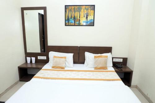 Hotel Annapura Residency, Chalisgaon