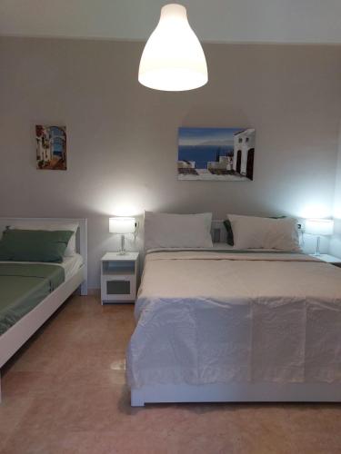  Esther Guest House in 81030 Castel Volturno