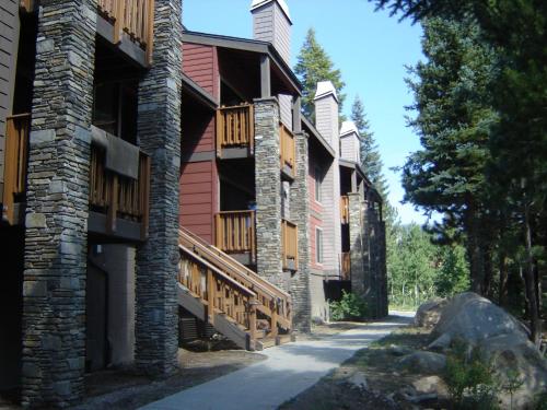 The Summit Resort 2BR/2BA, Mammoth Lakes