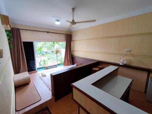 Teluk Batik Beach Apart ment Lumut Sitiawan NO POOL in 巴迪灣