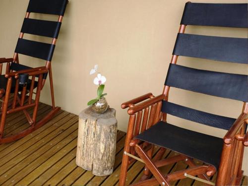 Facilities, OUT OF BOUNDS HOTEL BED AND BREAKFAST in Catedral