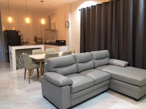 Pool Villa Nita in Phrom Khiri