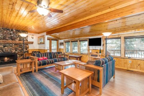 Pine Brook - 30 Nights Minimum Rental Only cabin