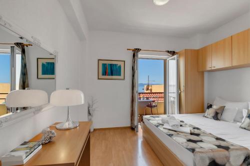  One-Bedroom Apartment with Balcony and Sea View  (2 + 2) image 4
